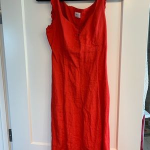 Beautiful linen dress.